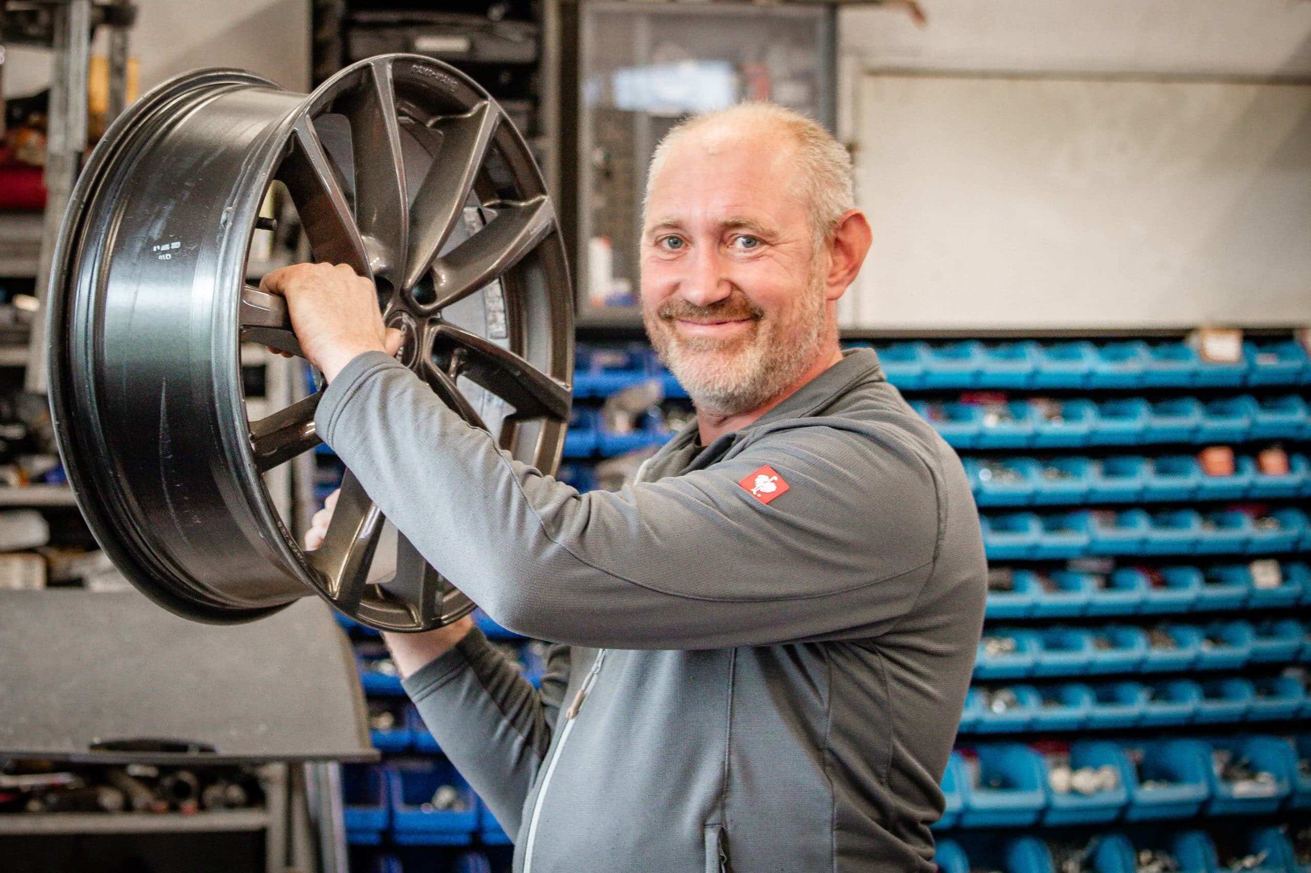Reifenservice bei Landtechnik Haumer, Gmünd
